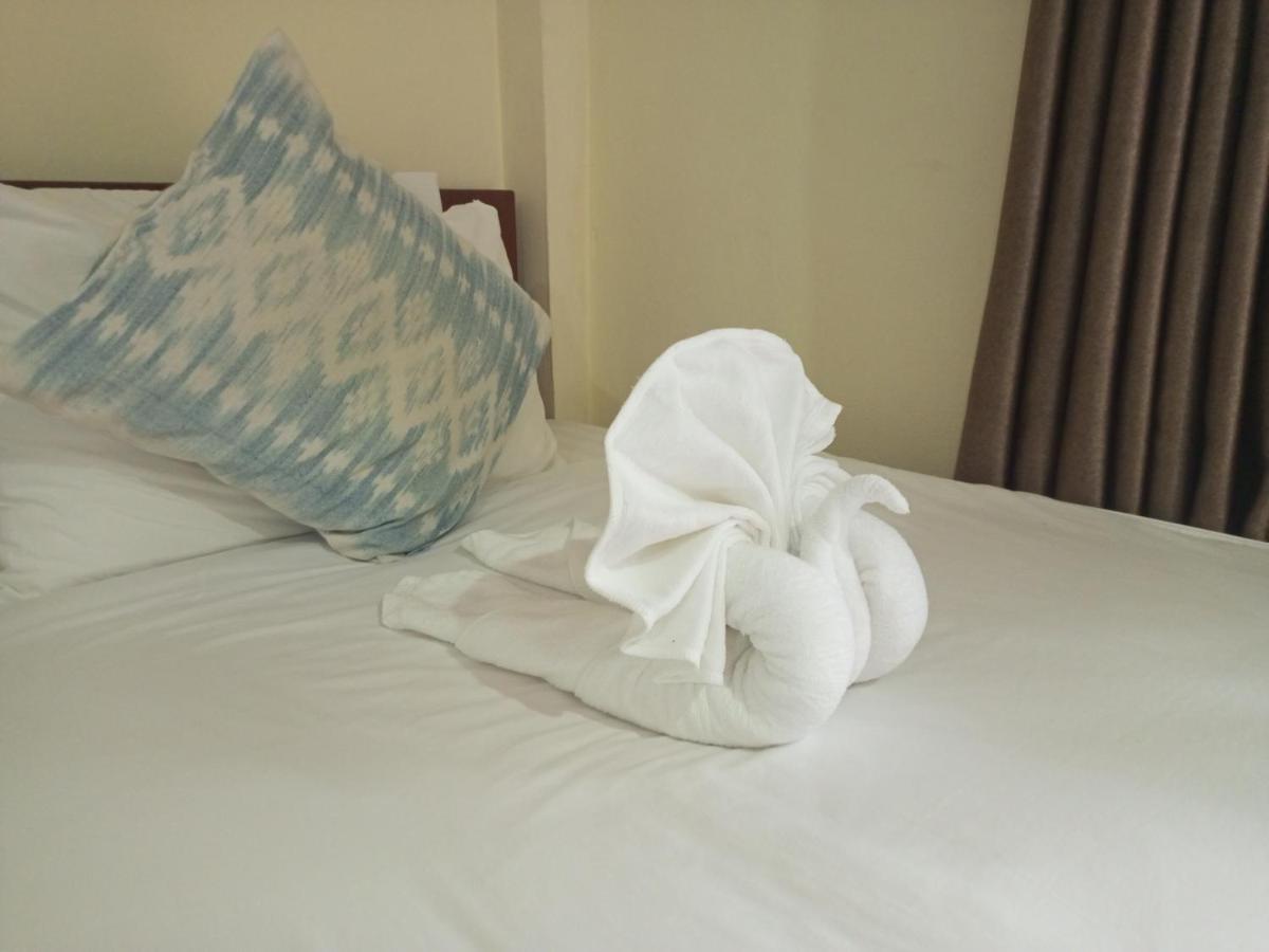 Ban Nahin-Nai Phamarn View Guesthouse מראה חיצוני תמונה