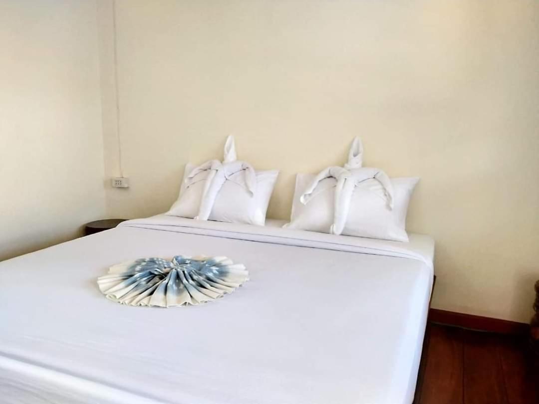 Ban Nahin-Nai Phamarn View Guesthouse מראה חיצוני תמונה