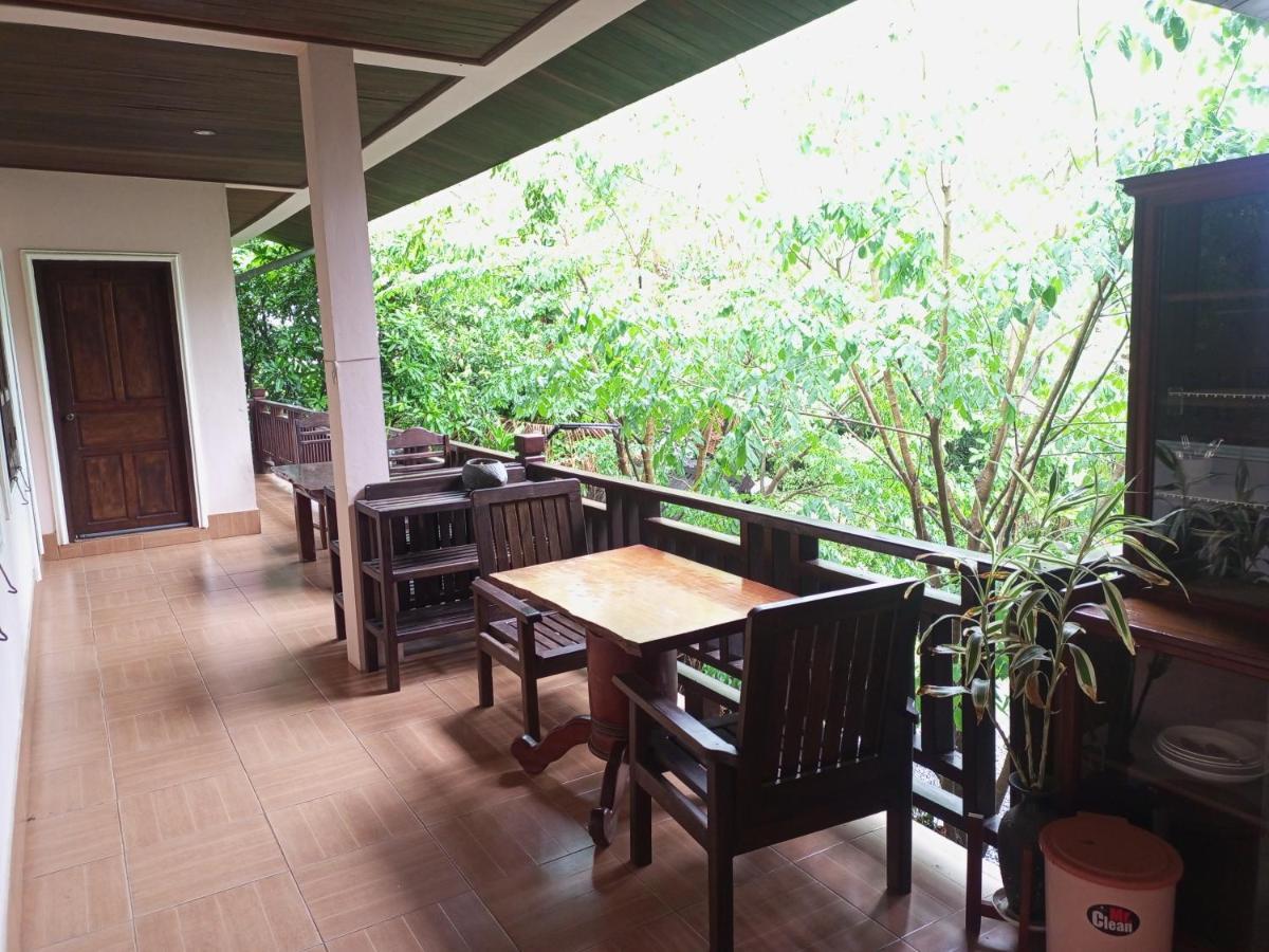 Ban Nahin-Nai Phamarn View Guesthouse מראה חיצוני תמונה